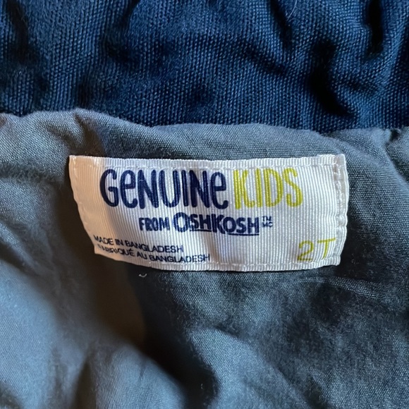 Boys 2T insulated vest - Picture 3 of 4